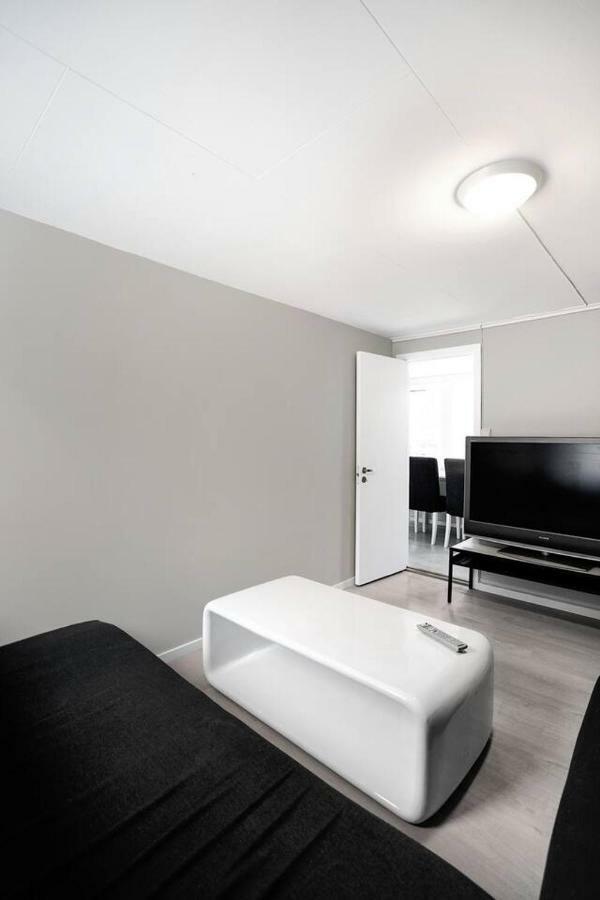 Amazing, Central House With Big Private Balcony Bergen Luaran gambar